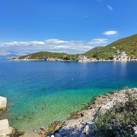 Rubin-13 By Interhome * Selca kod Bogomolja